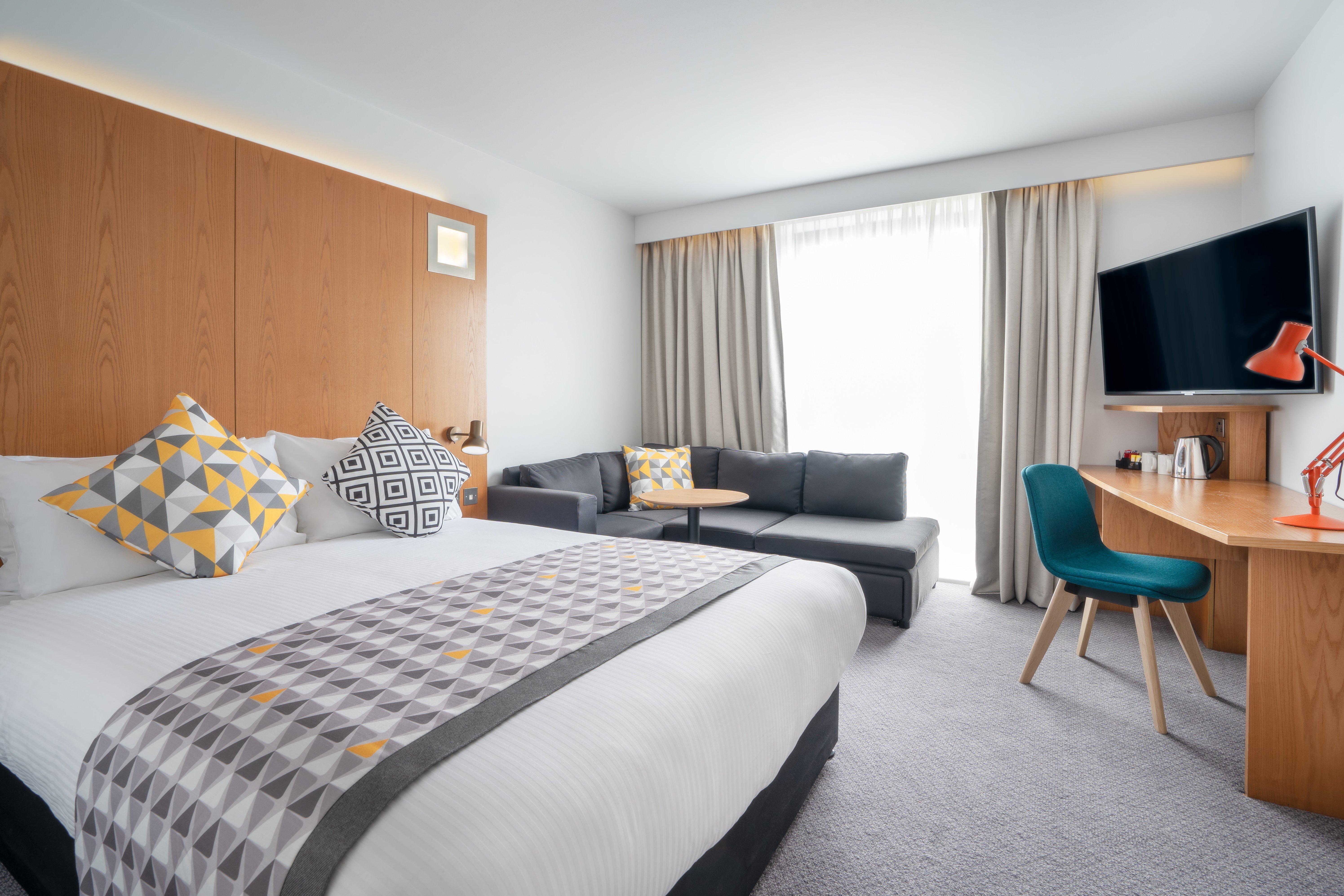 Holiday Inn Bournemouth By Ihg Eksteriør billede