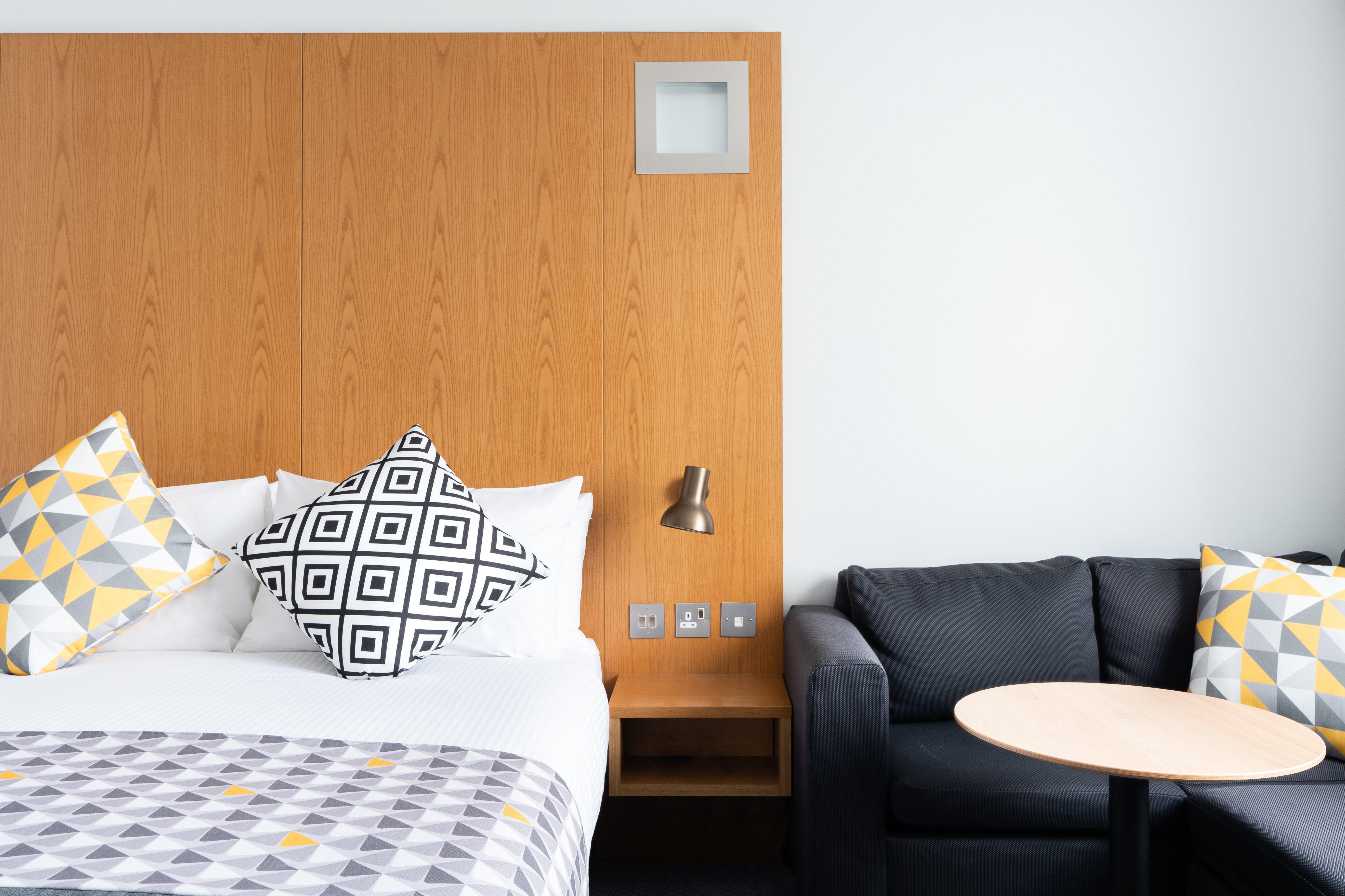 Holiday Inn Bournemouth By Ihg Eksteriør billede