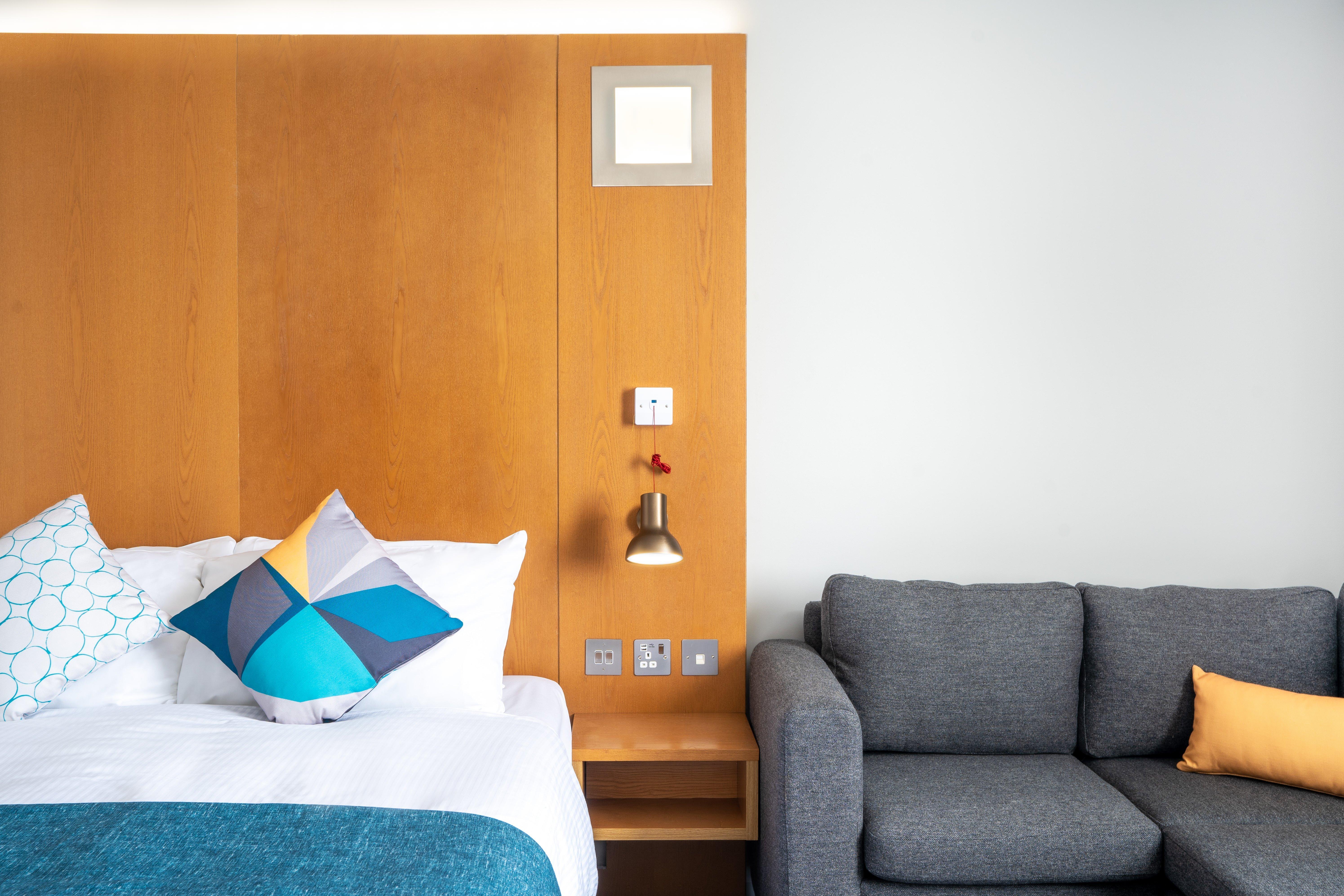 Holiday Inn Bournemouth By Ihg Eksteriør billede
